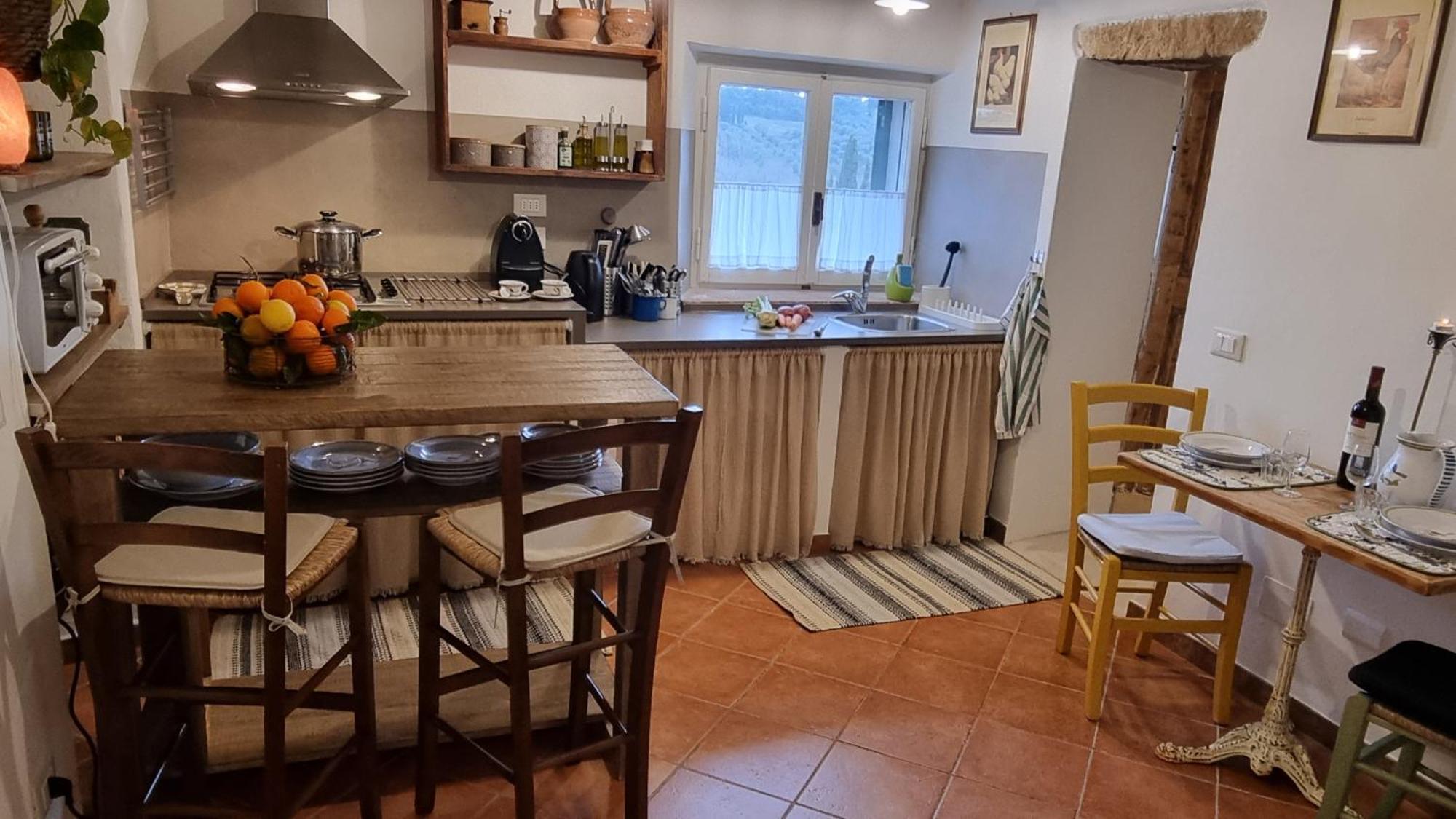 Il Piccino 29, Esperienza Romantica In Borgo.... Монтескудайо Экстерьер фото